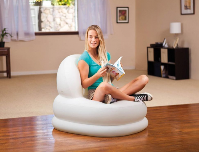 Надувное кресло Intex Mode Chair, белое 84 х 99 х 76 см.  
